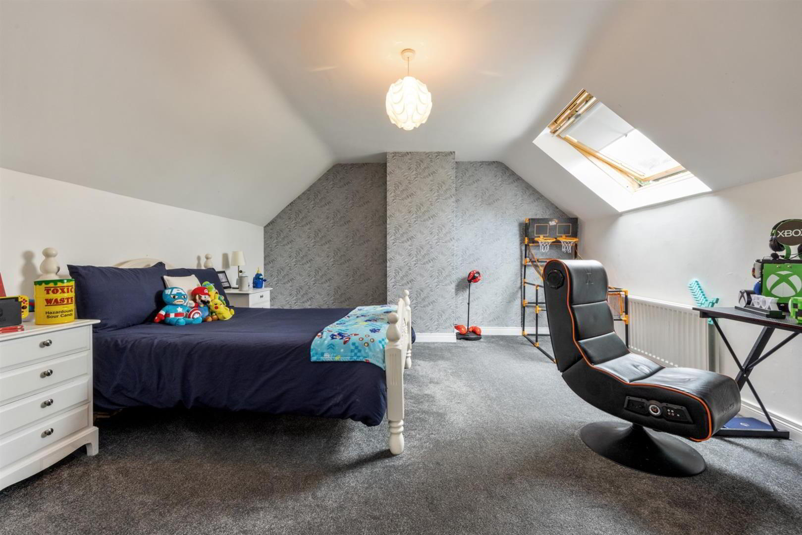Dwelling Plus Two Bedroom Annex At, 51 Chapeltown Road 31 of 59