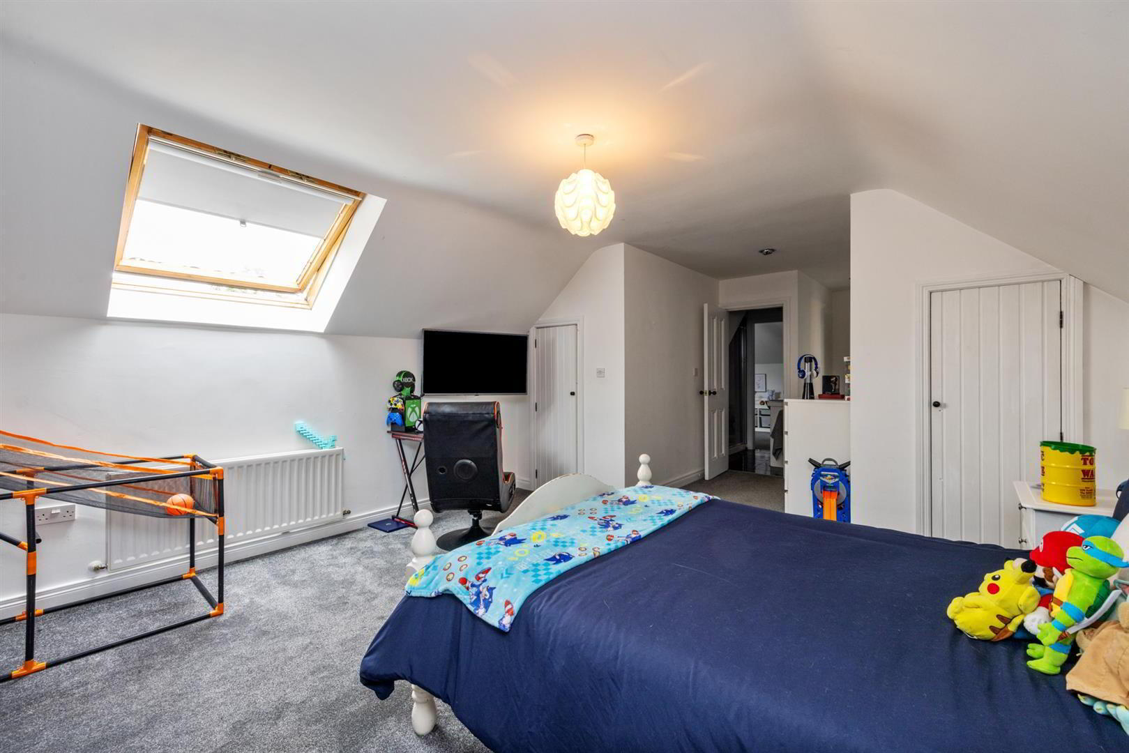 Dwelling Plus Two Bedroom Annex At, 51 Chapeltown Road 32 of 59