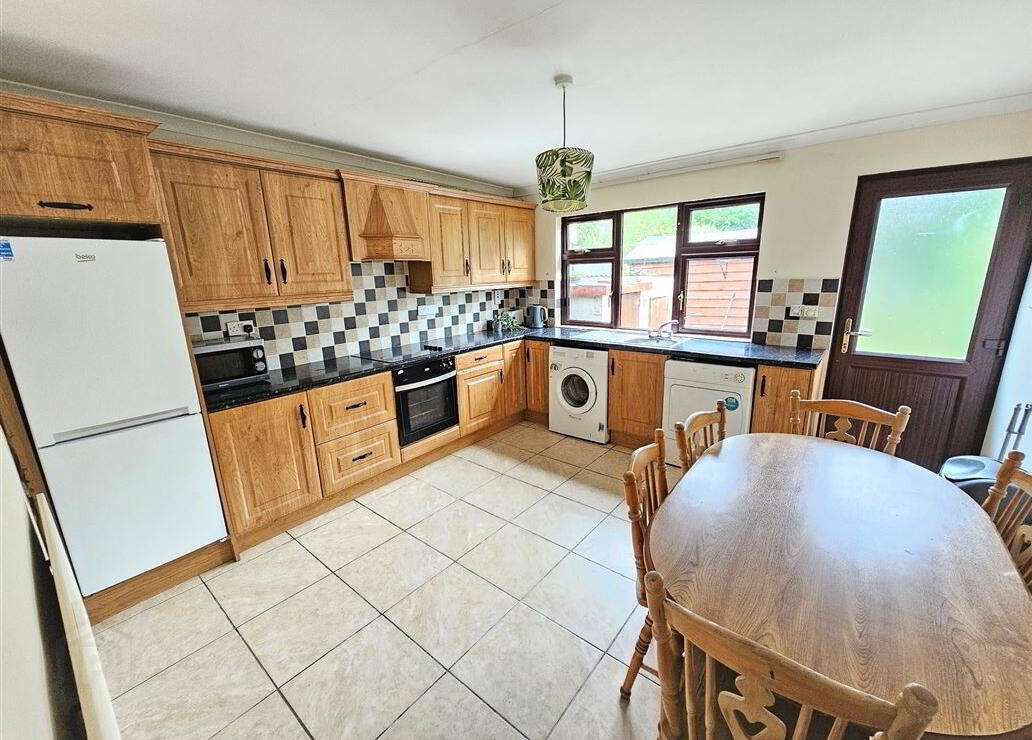 6 St Anne's Terrace 4 of 13