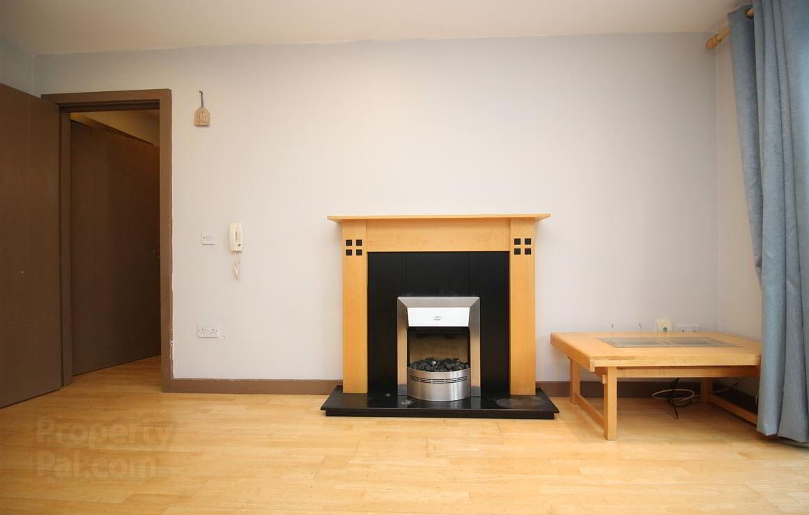 Apartment 4 The Jetty Market Point 20 of 28