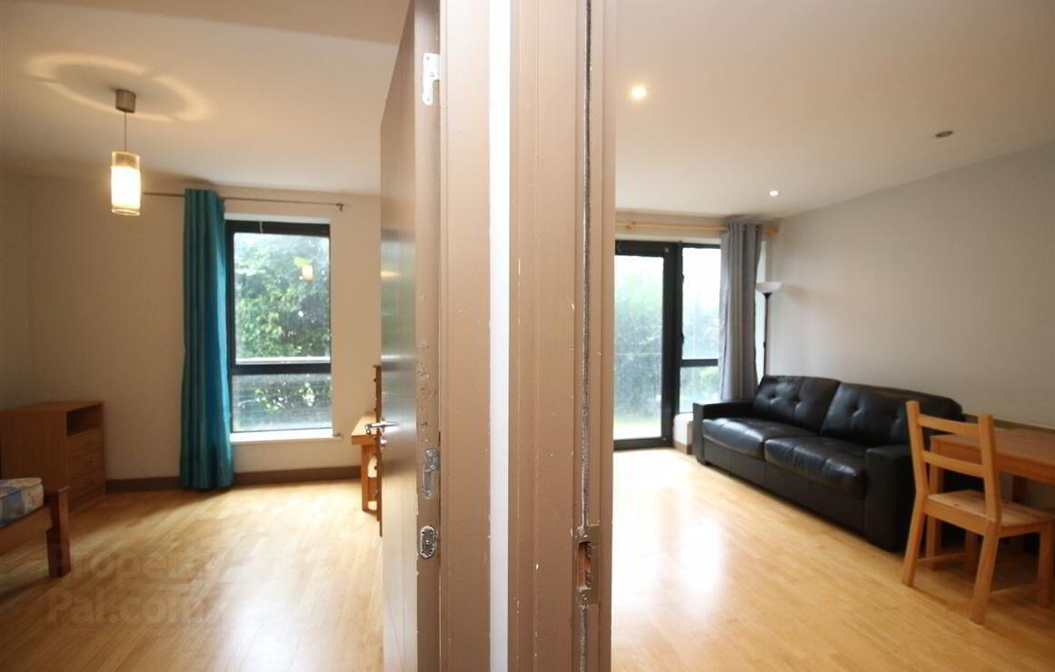Apartment 4 The Jetty Market Point 22 of 28