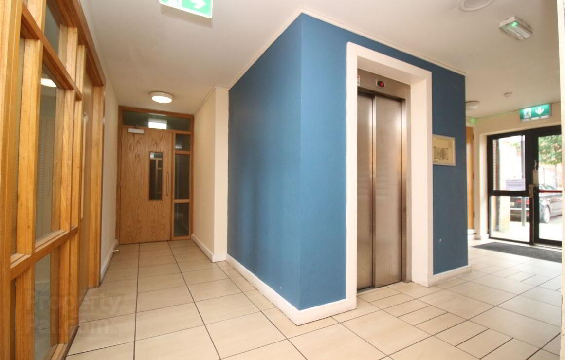 Apartment 4 The Jetty Market Point 24 of 28