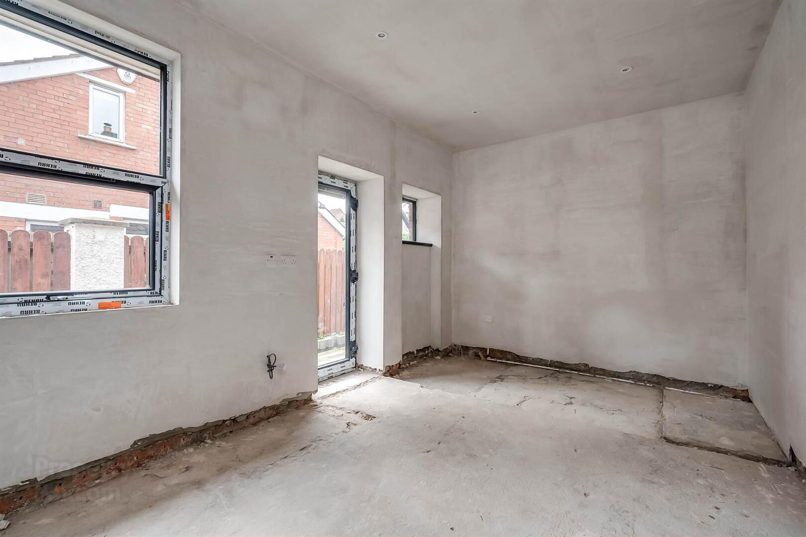 32 Kingsway Gardens 8 of 18
