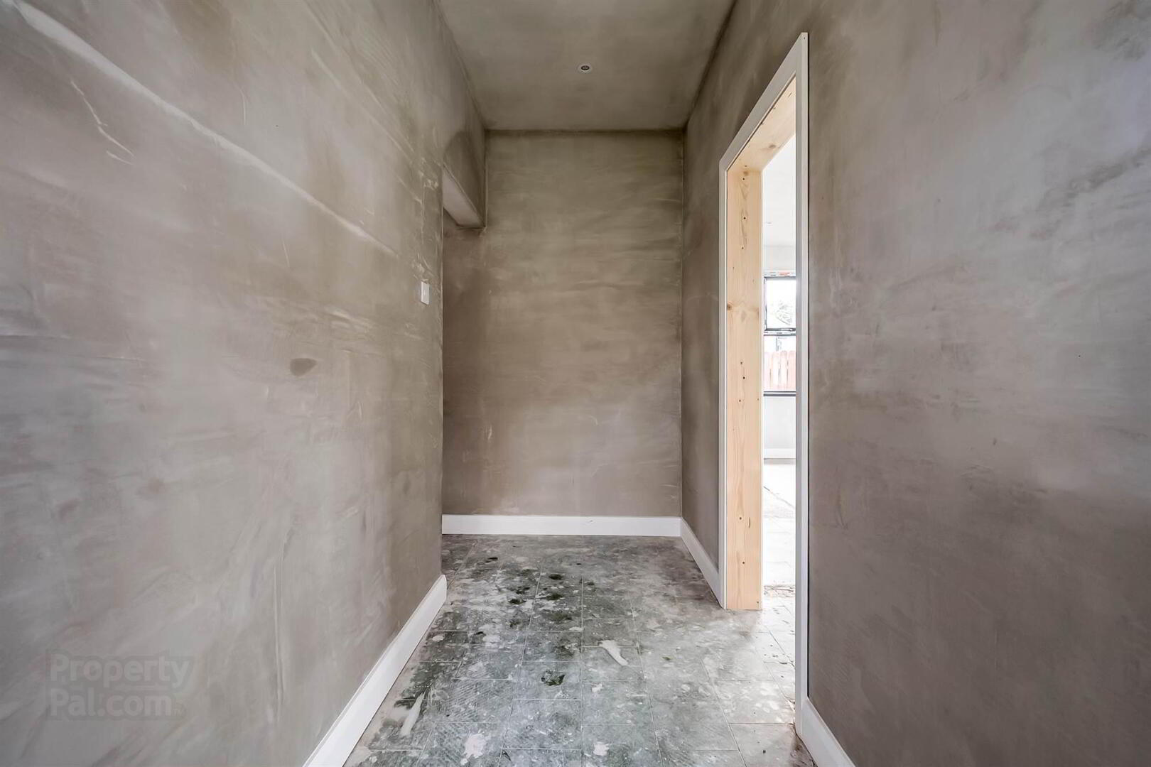 32 Kingsway Gardens 9 of 18