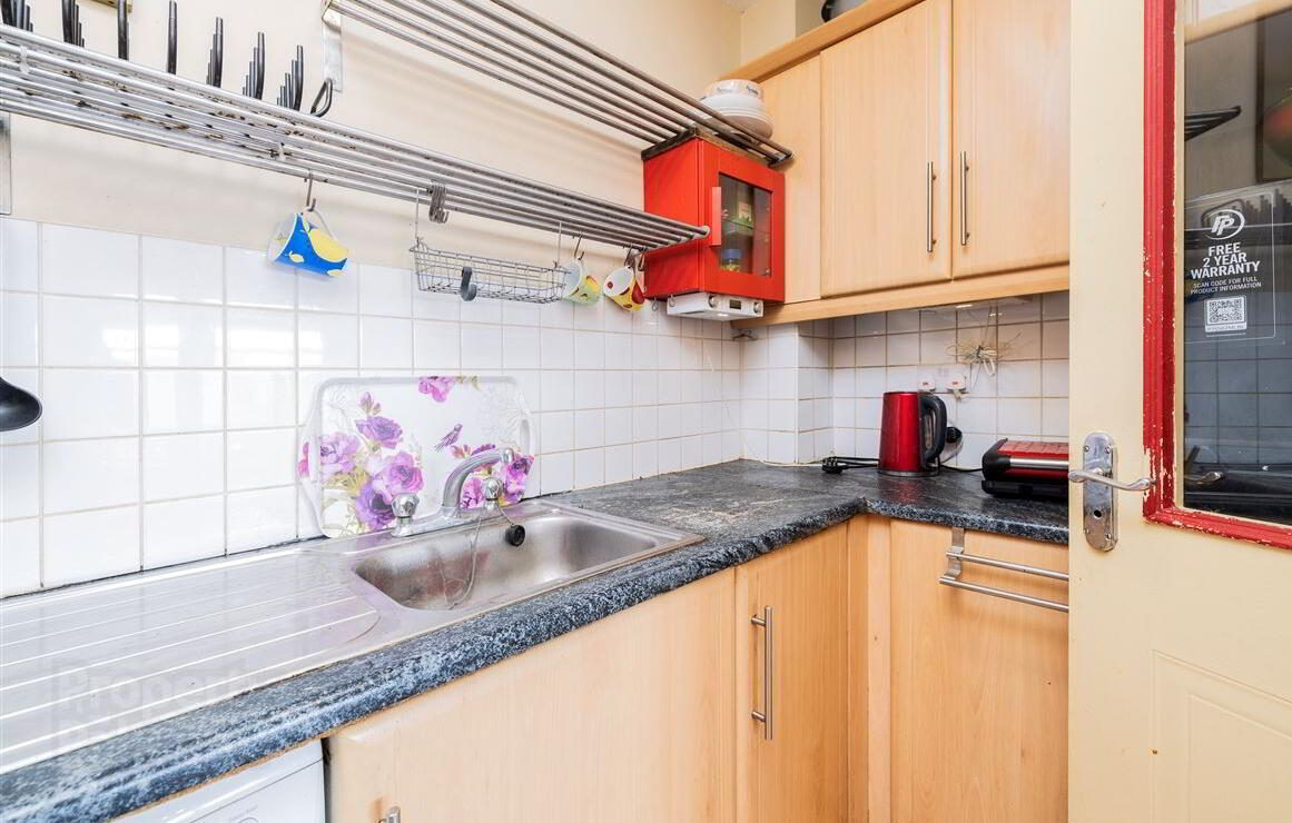 22 Elmfield Court 9 of 22