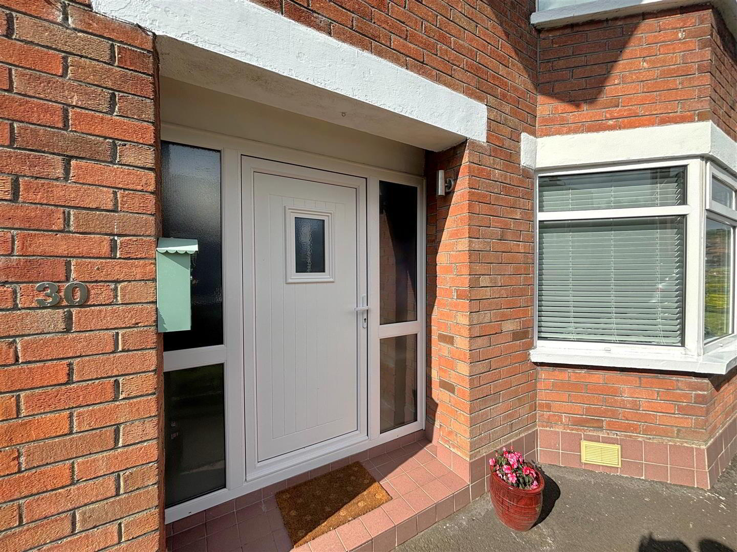 30 Abbeydale Gardens 5 of 25