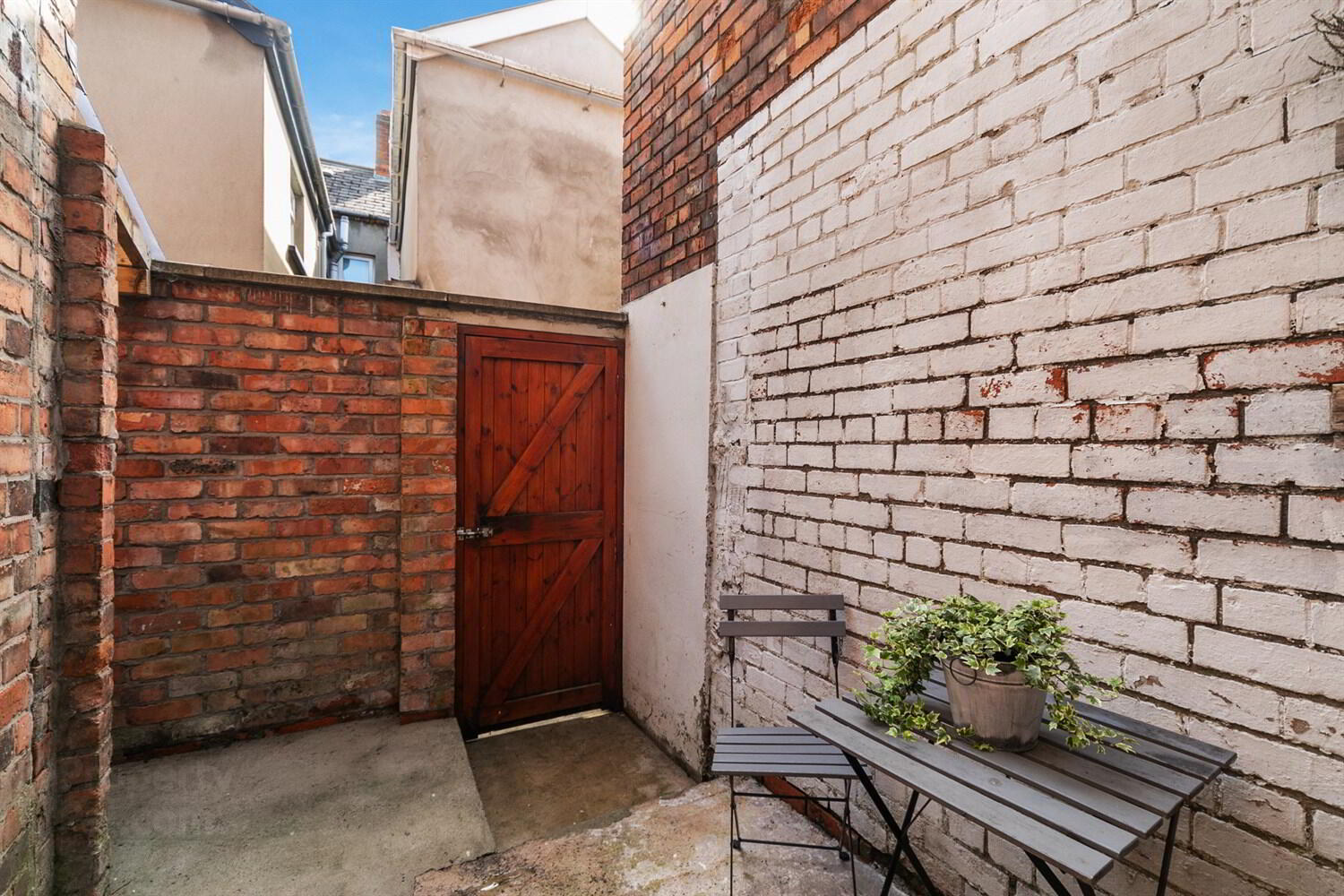 36 Adelaide Avenue 17 of 17