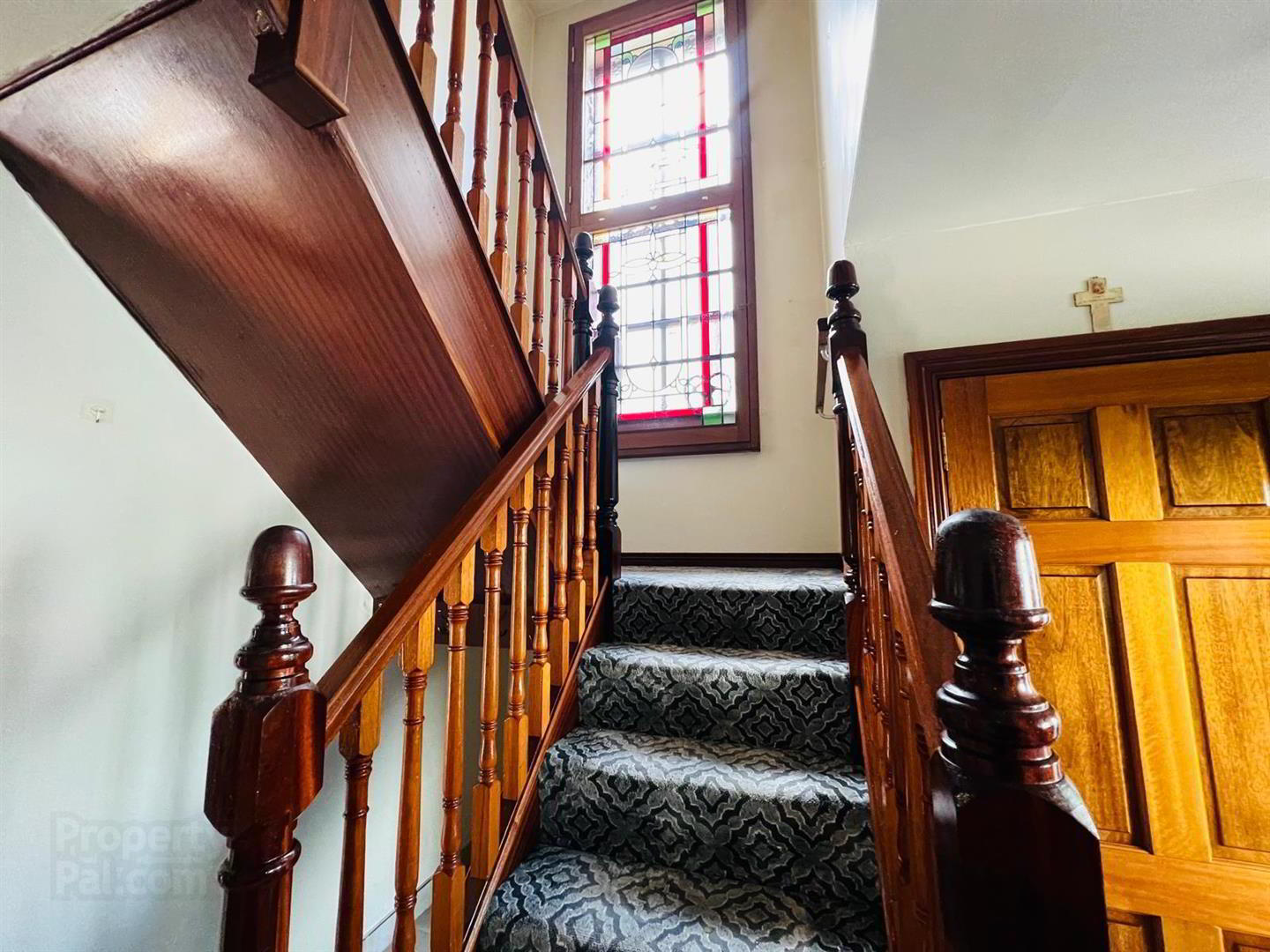 1 Beechwood Avenue 6 of 26