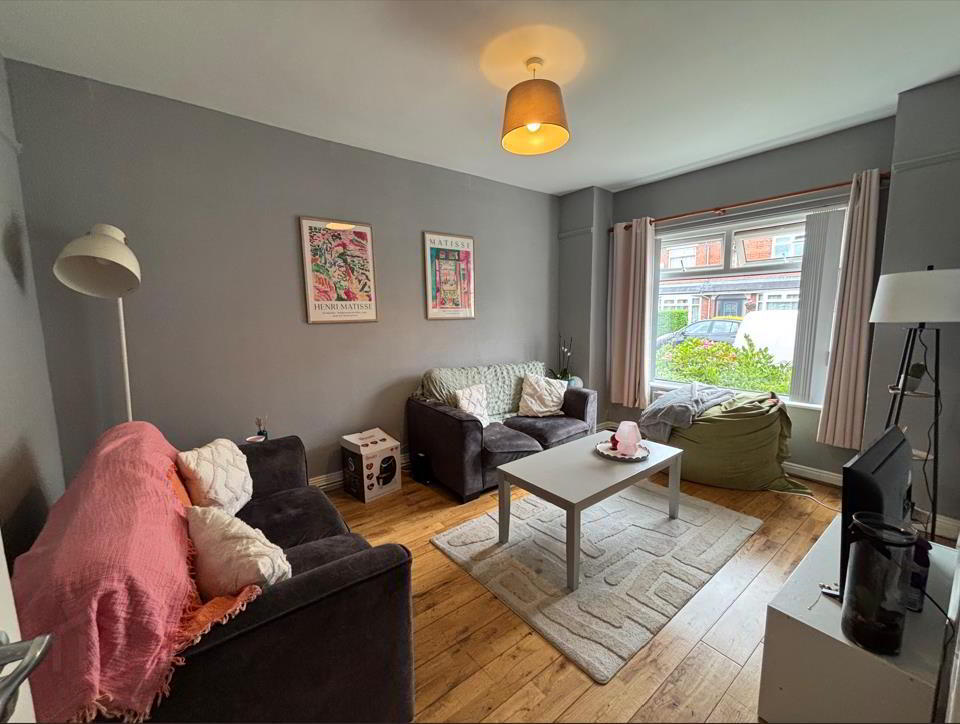 68 Ava Street 3 of 16