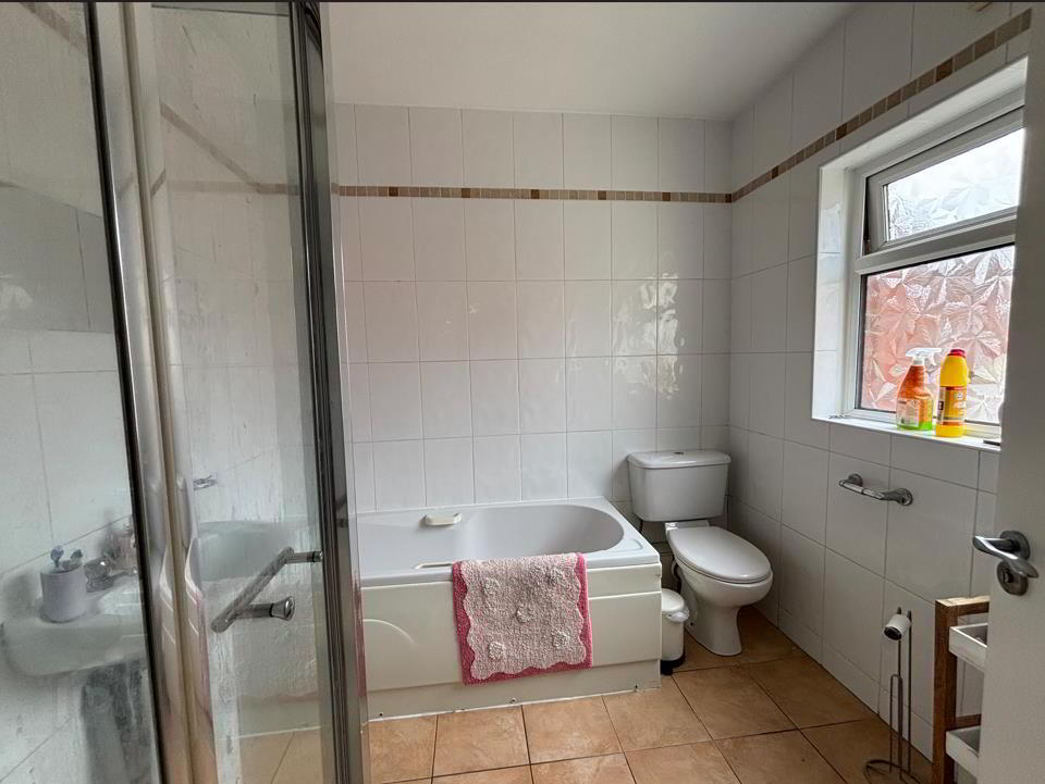 68 Ava Street 8 of 16