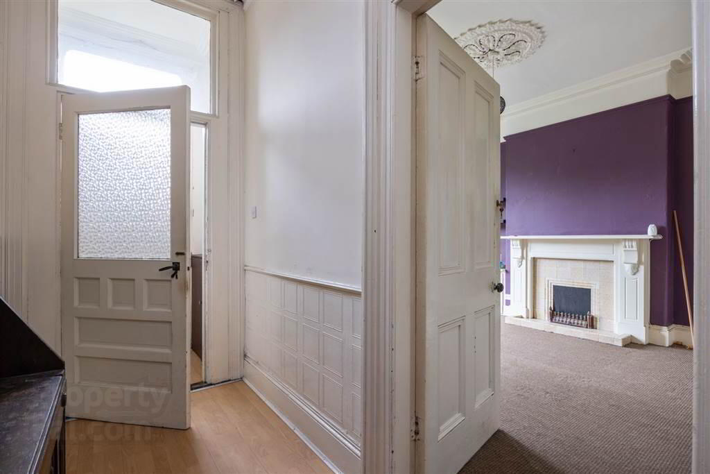 549 Ormeau Road 5 of 34