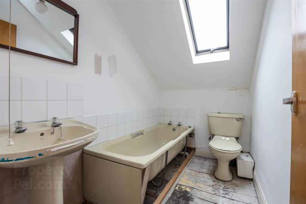 549 Ormeau Road 31 of 34