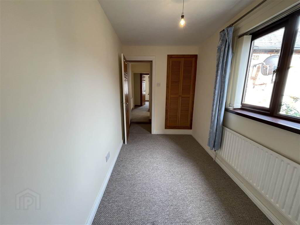5 Clondara Street 12 of 16