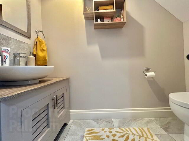 23 Beech Hill View 4 of 20