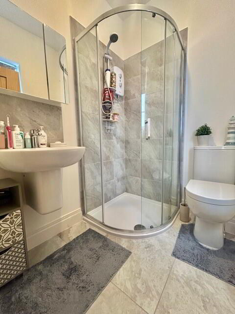 23 Beech Hill View 12 of 20