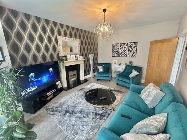 23 Beech Hill View 6 of 20