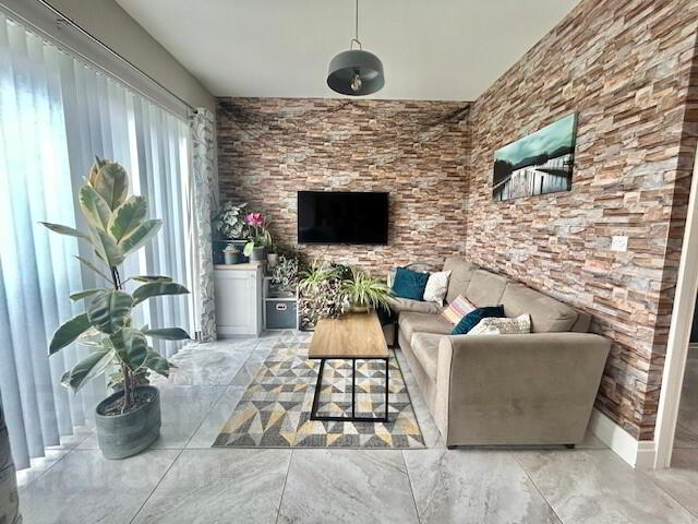 23 Beech Hill View 9 of 20
