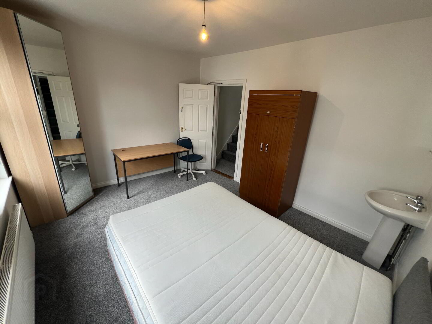 157 Donegall Road, Room 3 4 of 17