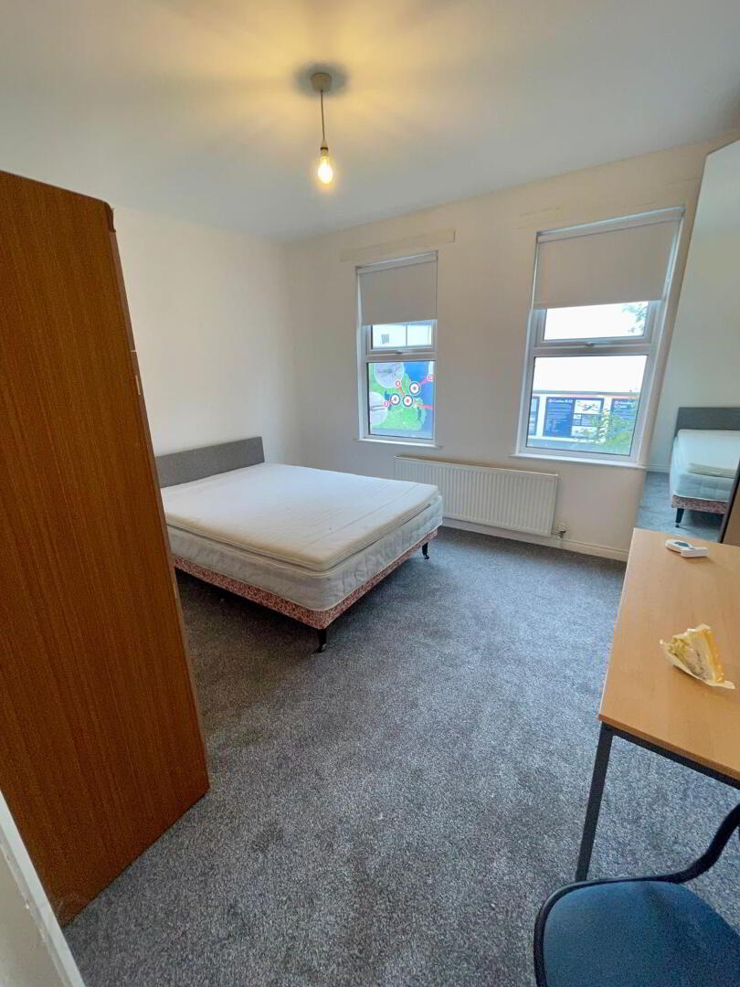 157 Donegall Road, Room 3 6 of 17