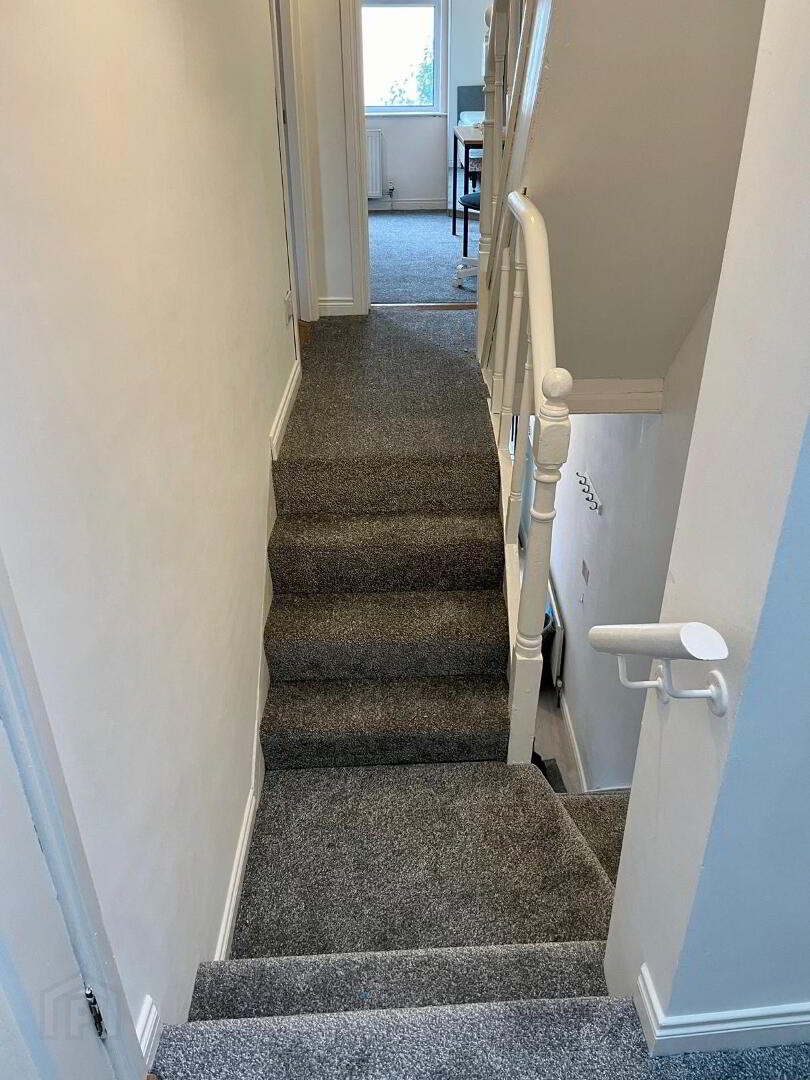 157 Donegall Road, Room 3 14 of 17