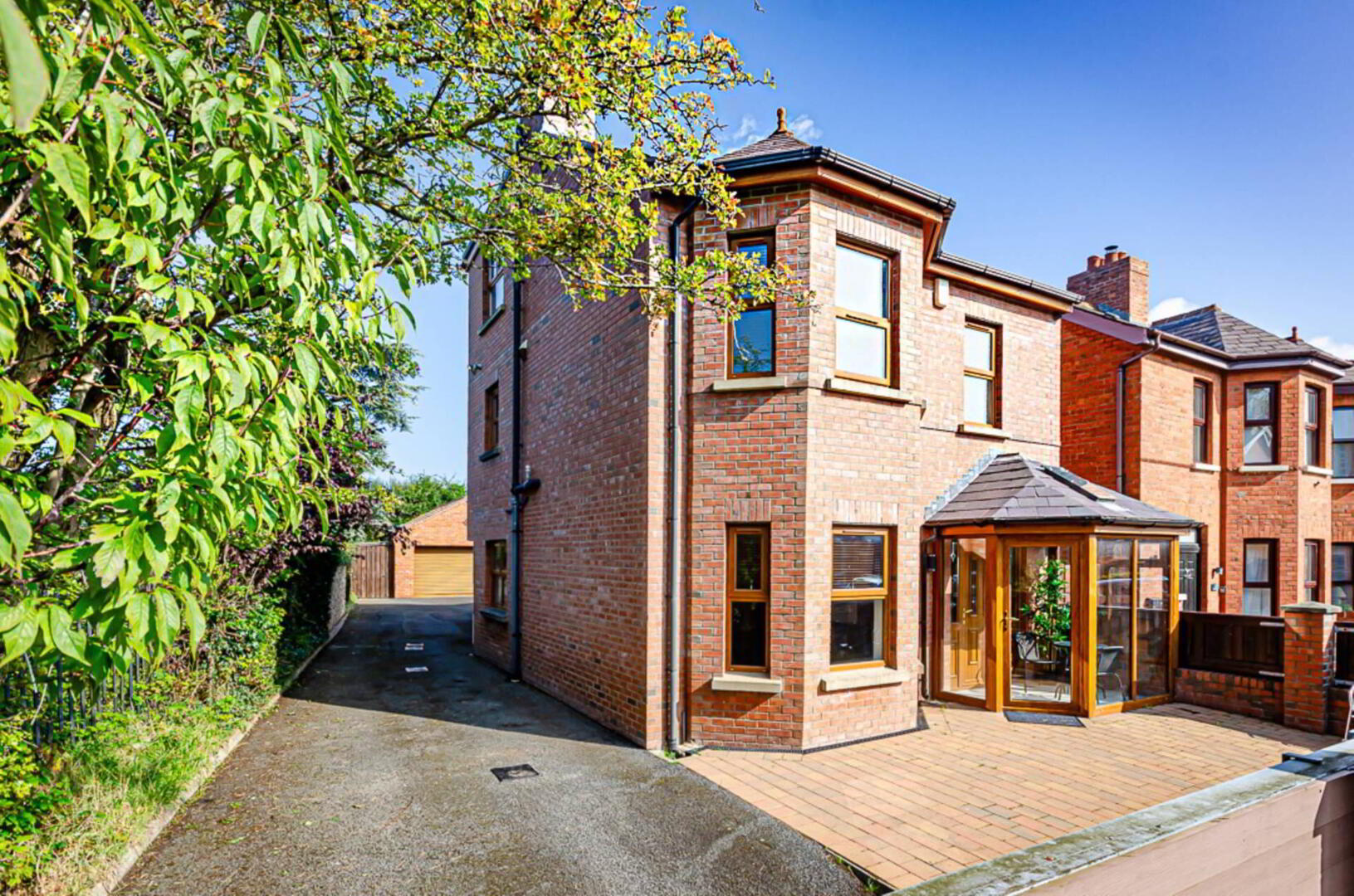 59 Onslow Gardens 3 of 47