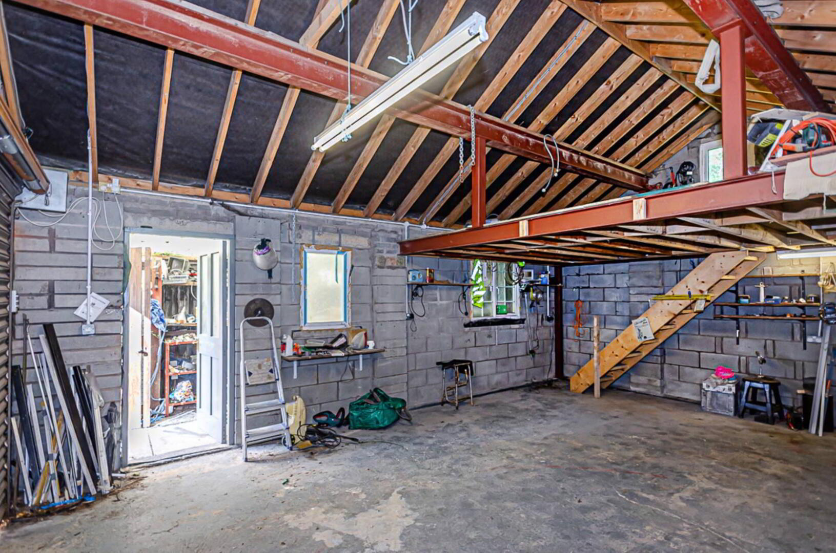 59 Onslow Gardens 45 of 47