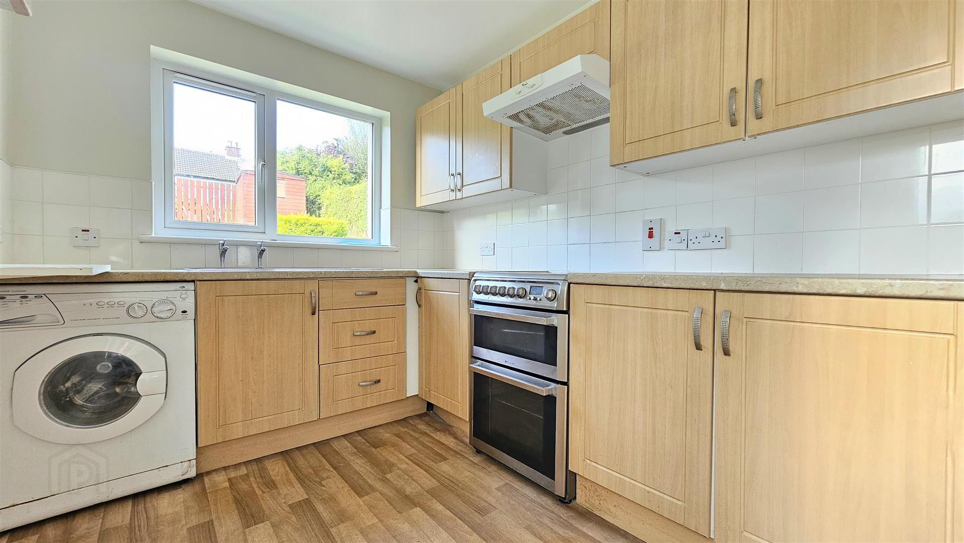 165 Glenkeen Avenue 5 of 13
