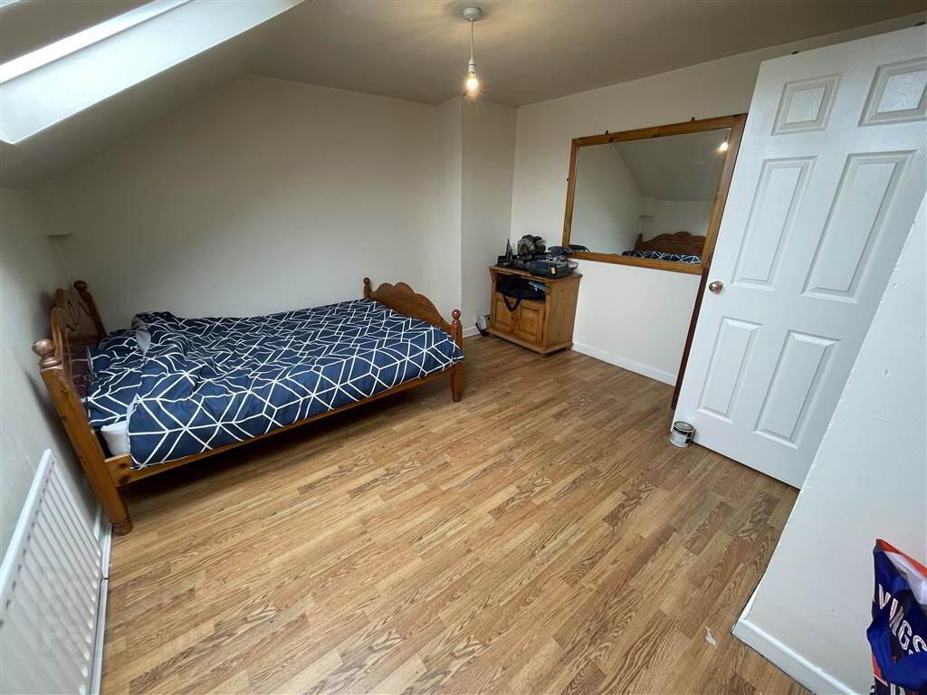 68 Beechfield Street 13 of 17