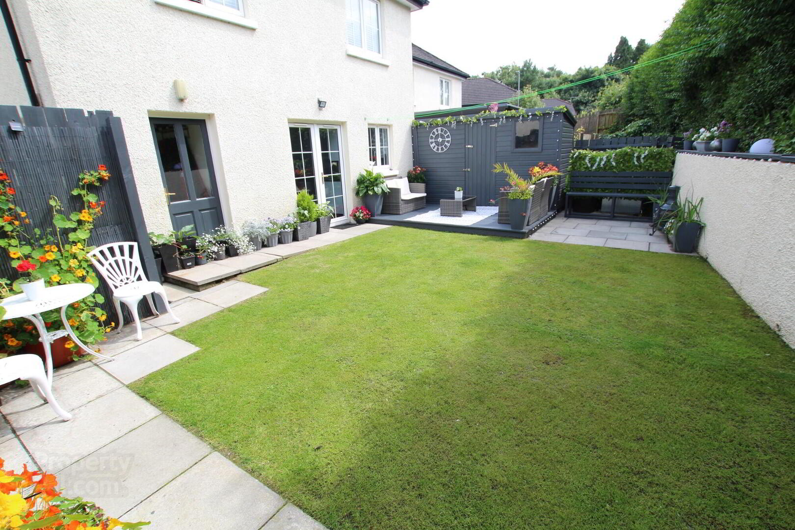 9 Lynnwood Mews 18 of 18