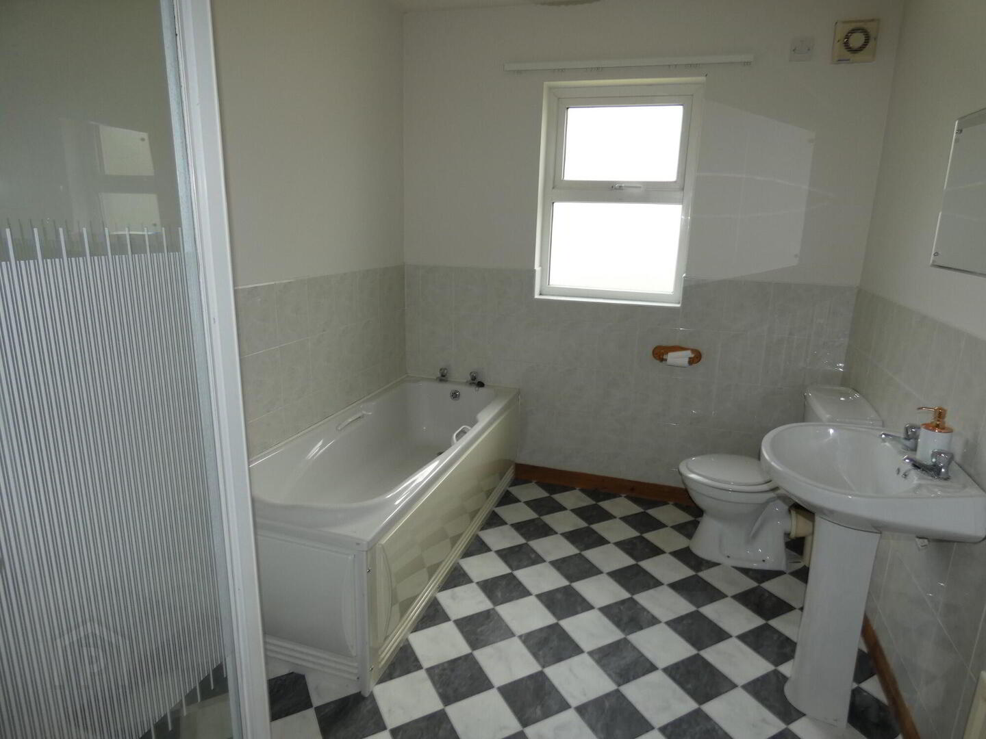 22 Greenville Avenue 14 of 24