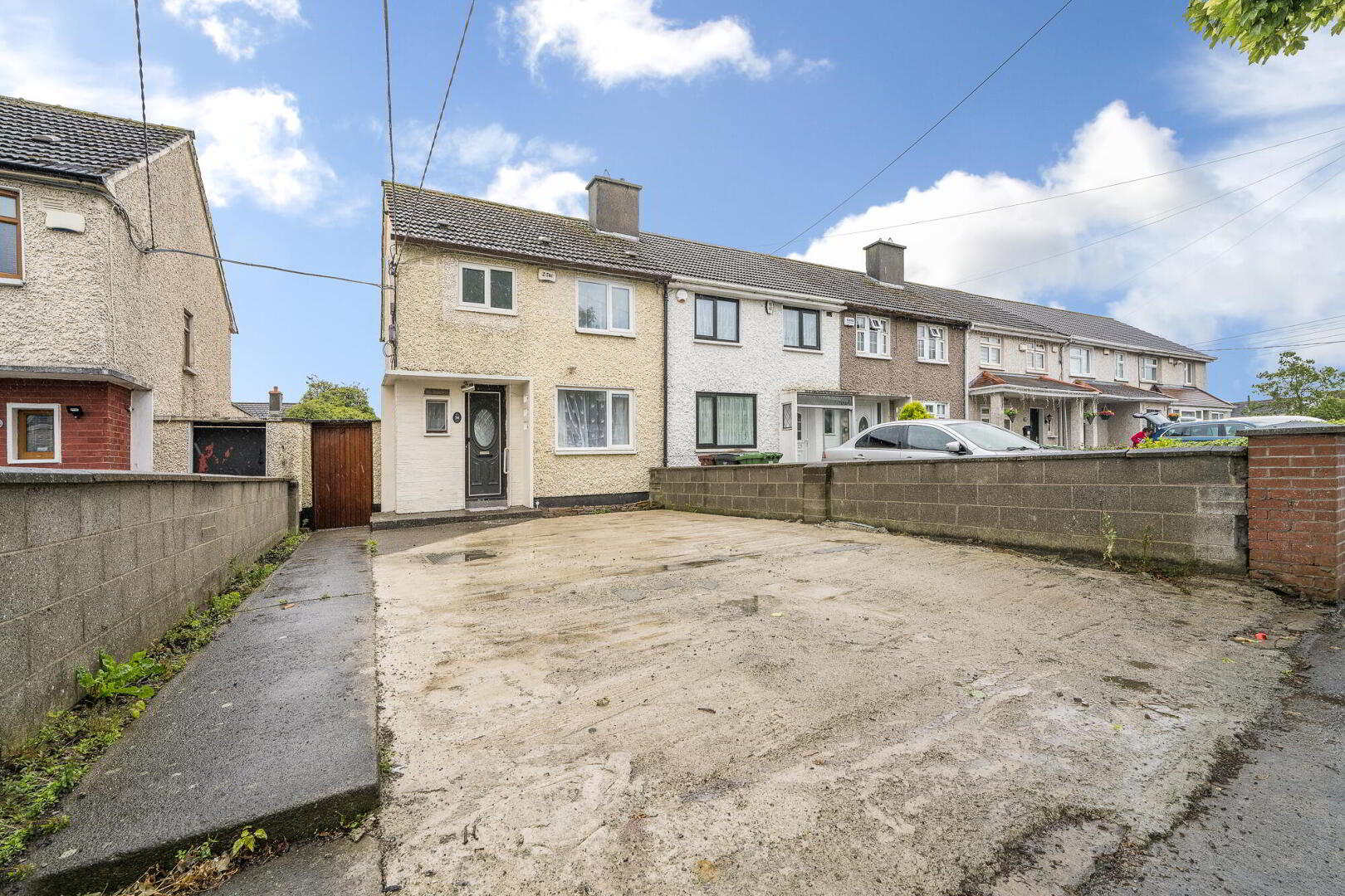 56 Barry Park Finglas