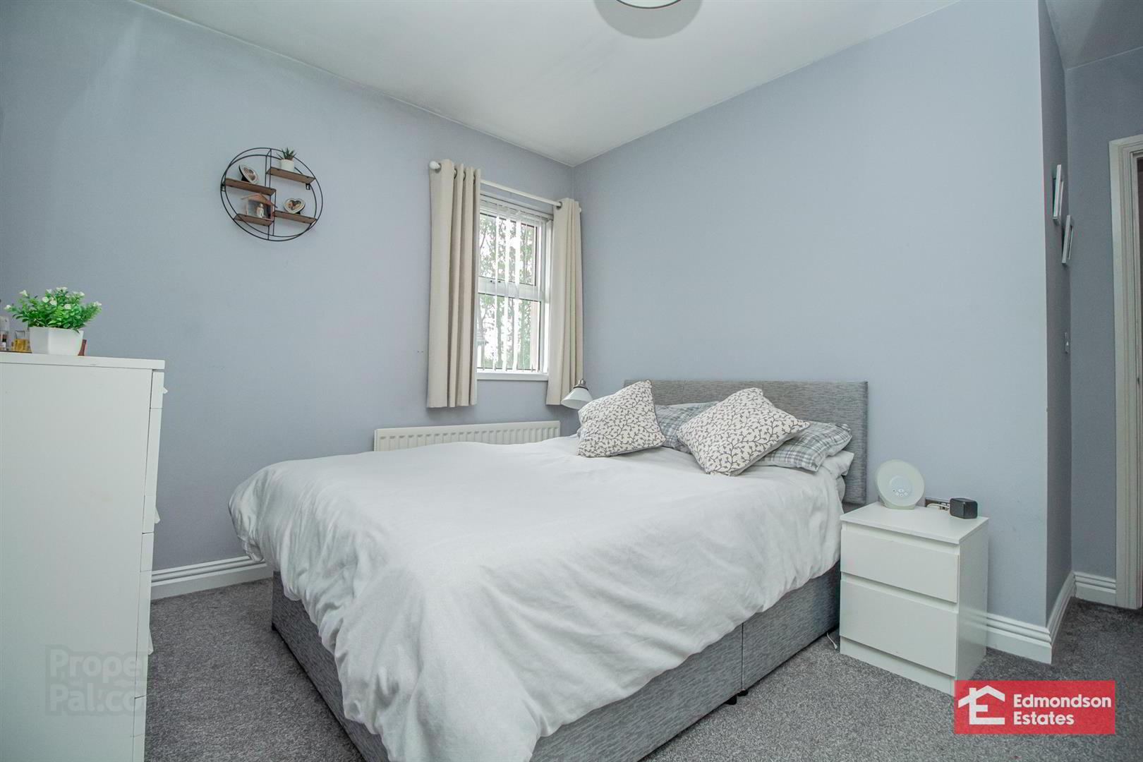 15 Glen Mews 17 of 29