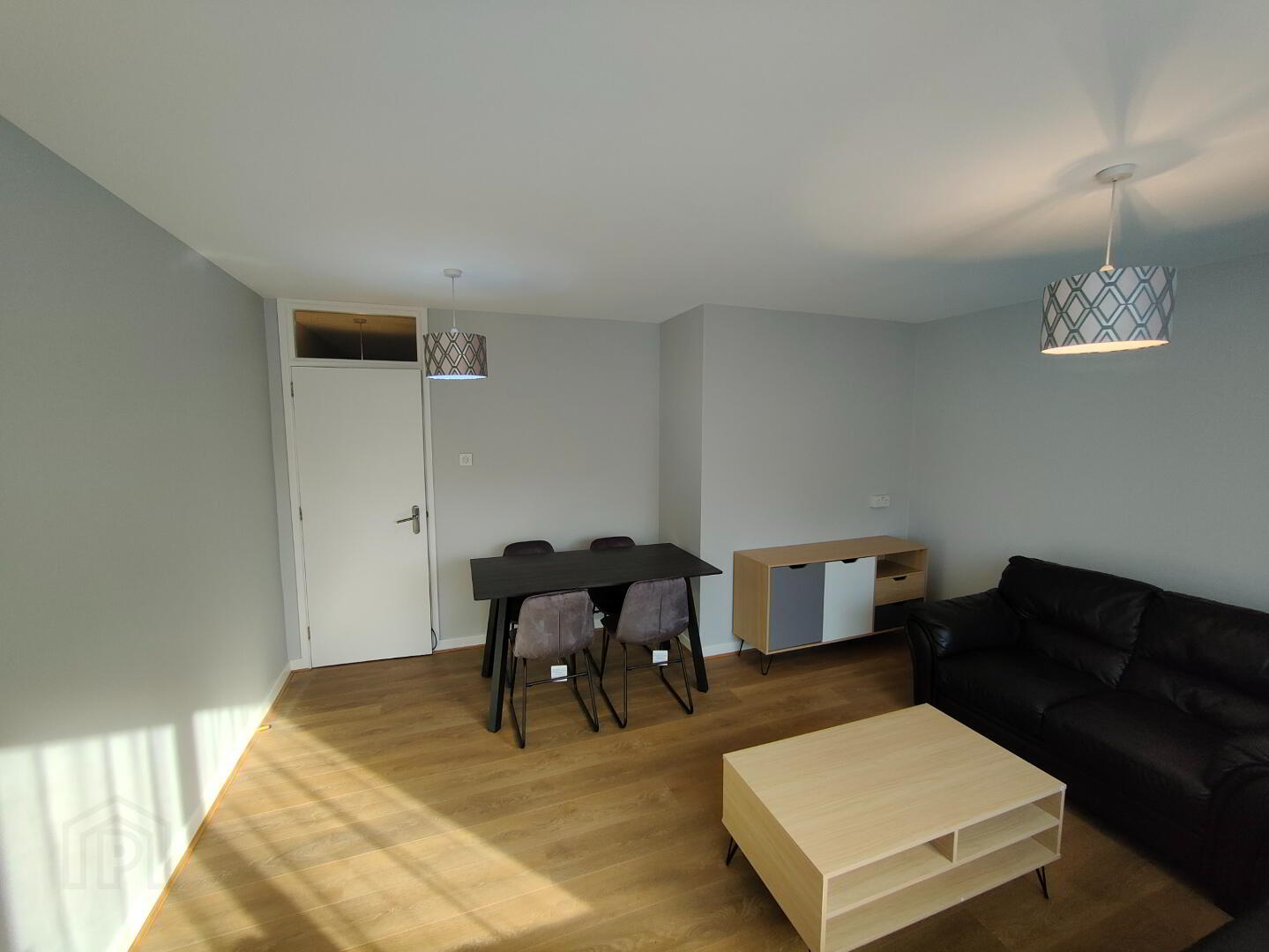 2e Stranmillis Court 9 of 20