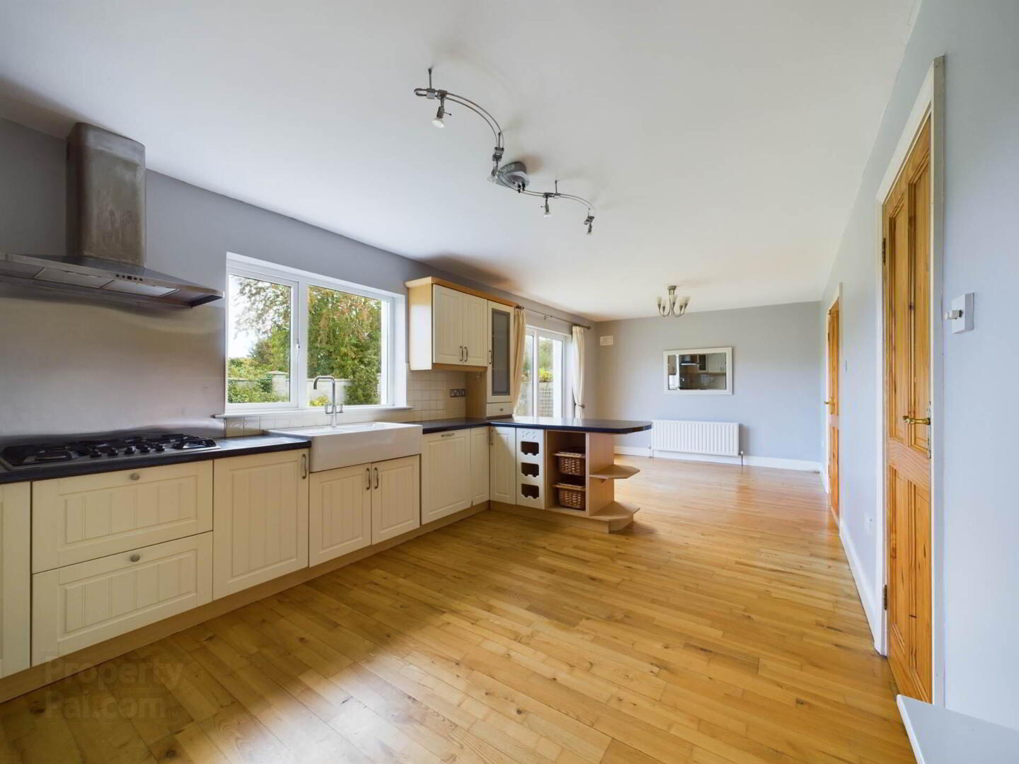 24 Booterstown 8 of 19