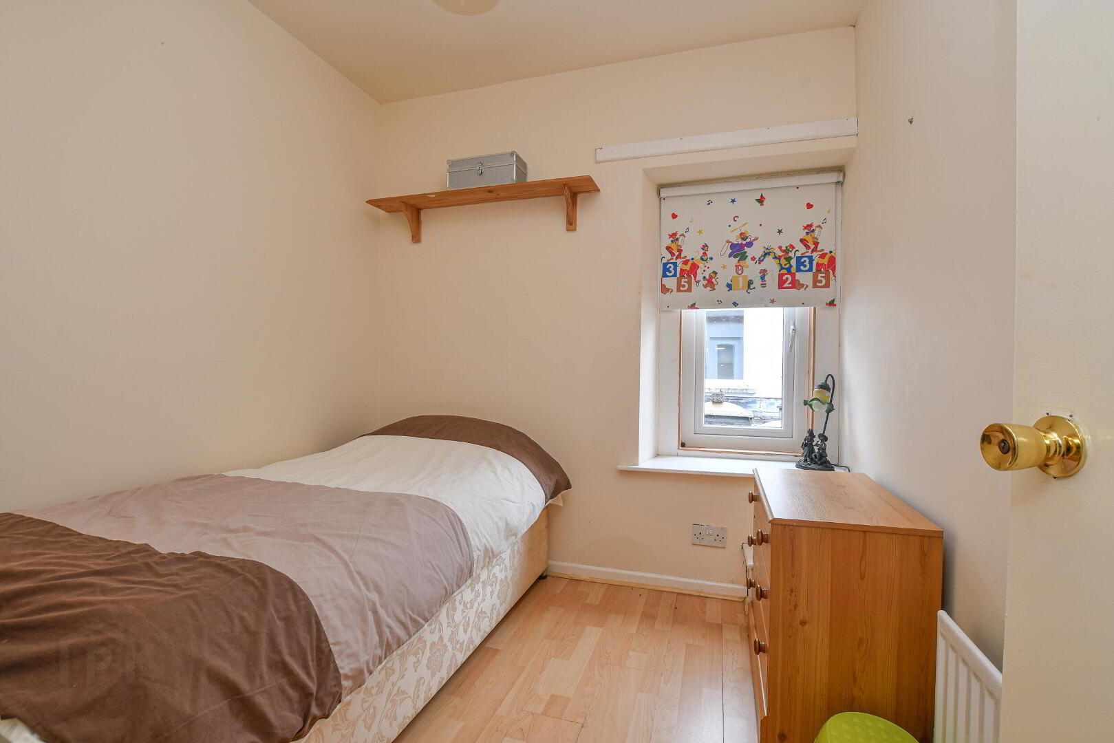 11 Marine Road 16 of 36
