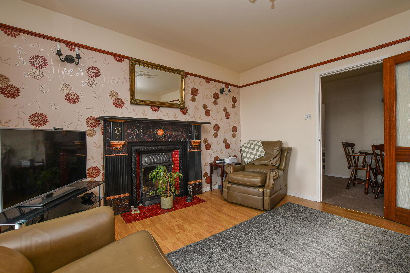 11 Marine Road 8 of 36