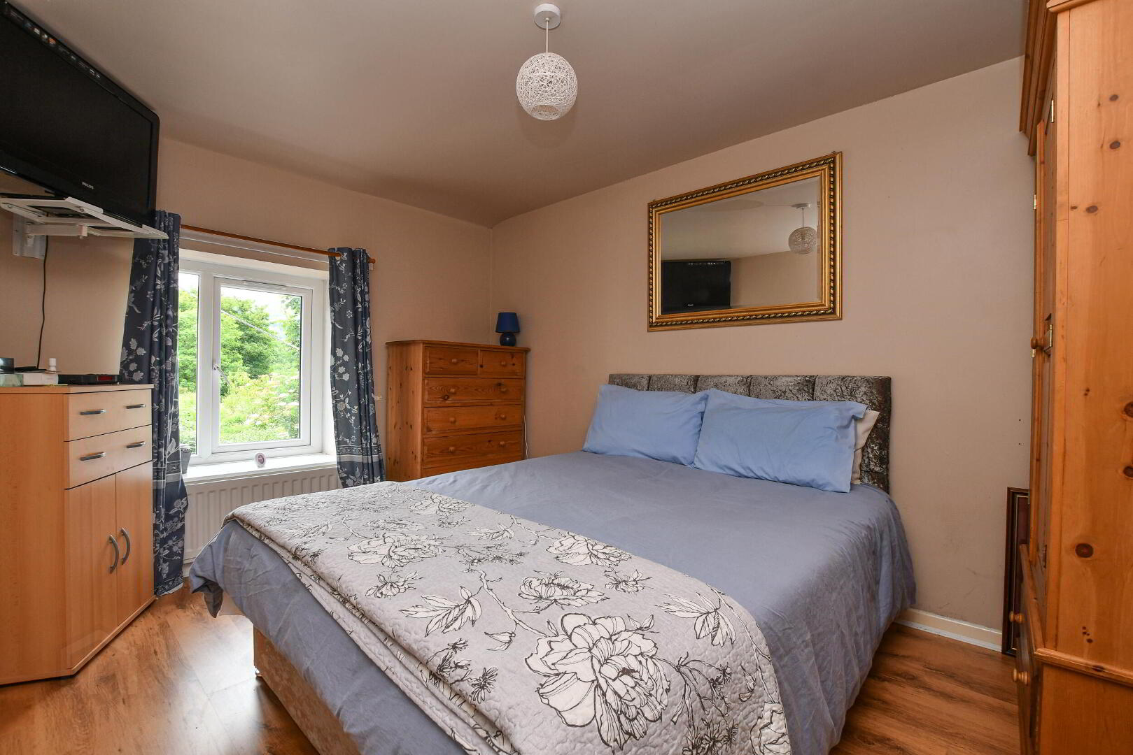 11 Marine Road 12 of 36
