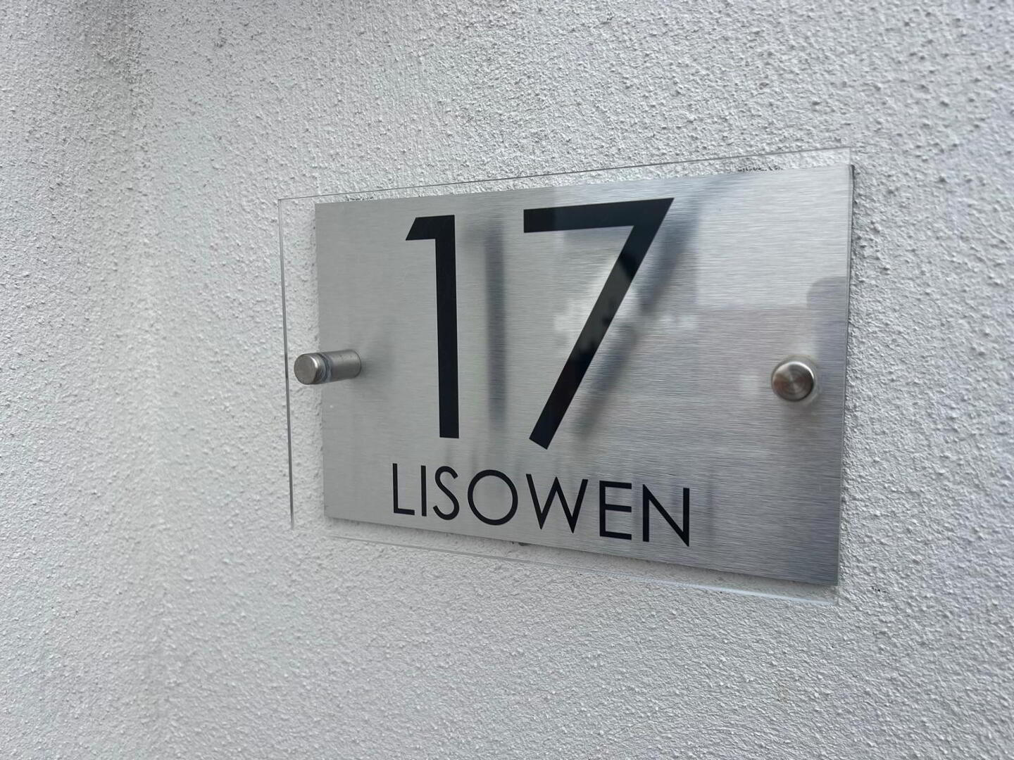 17 Lisowen