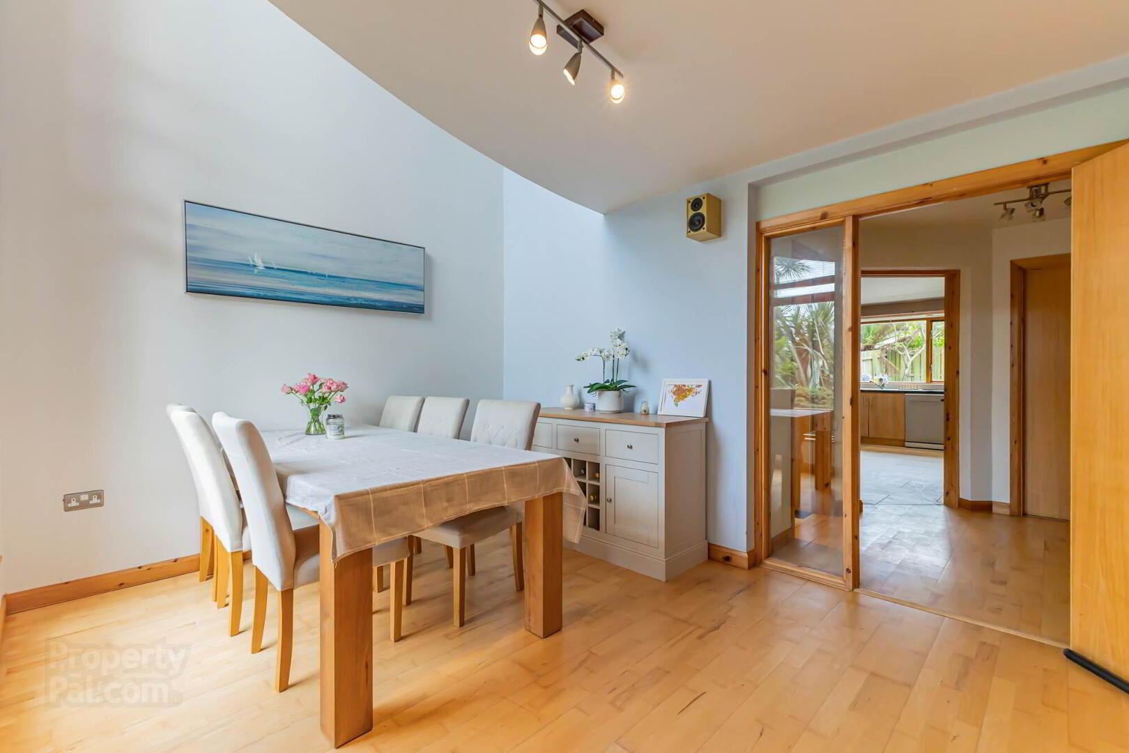21 Cove Avenue 8 of 25