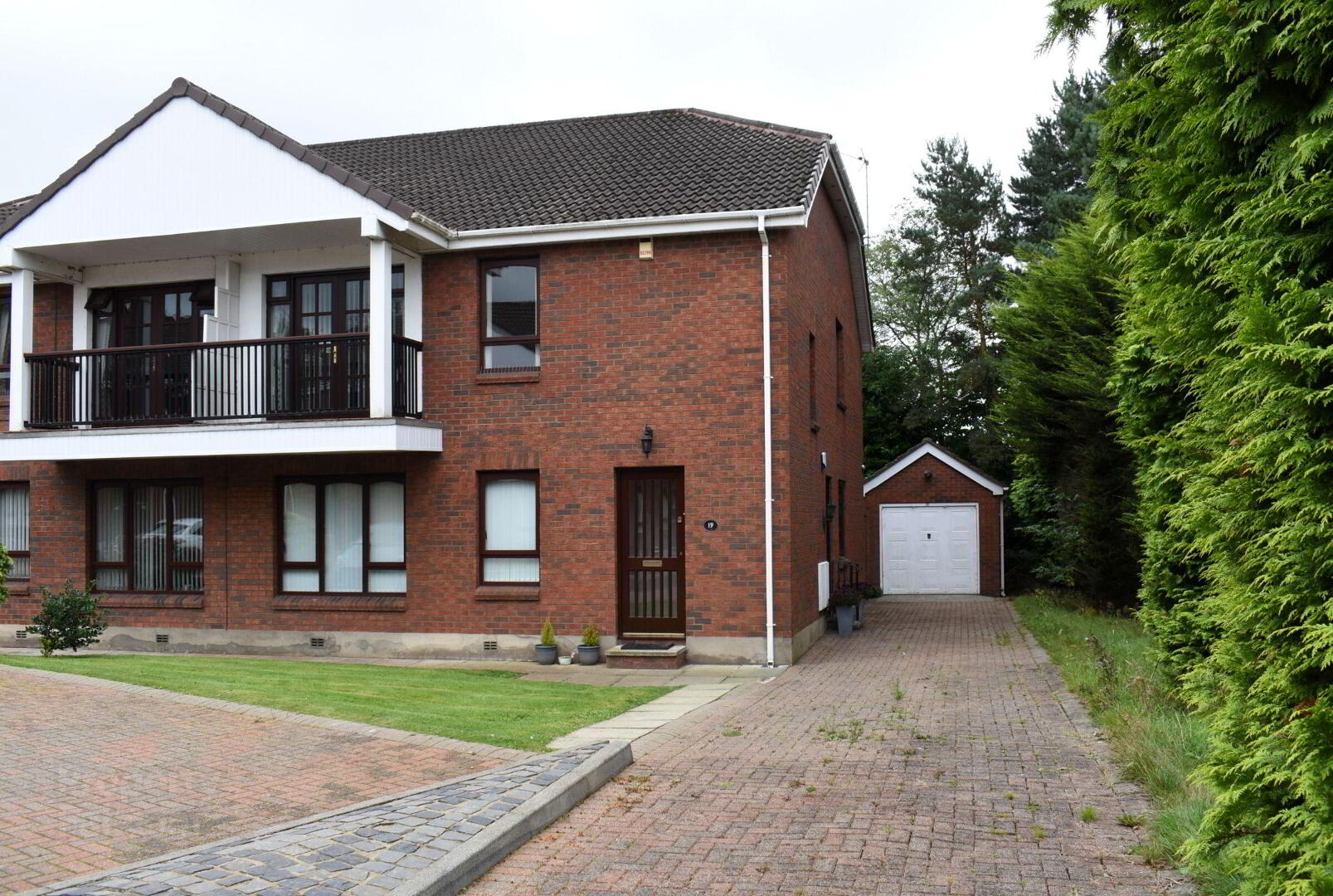 20 Benavon Court 1 of 12
