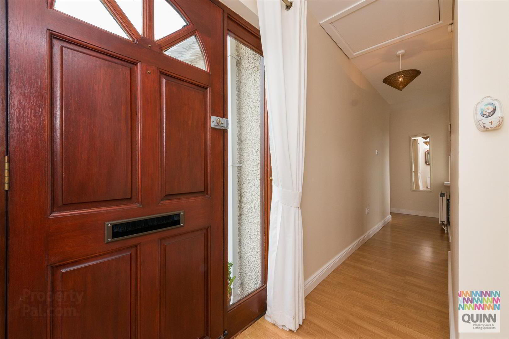 21 Myra Road 7 of 39
