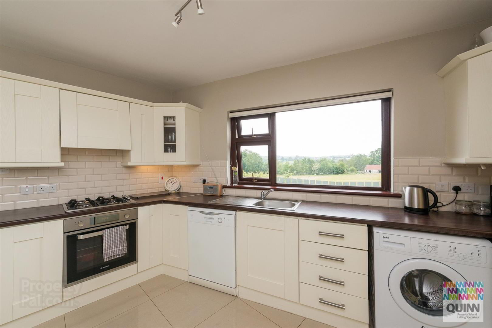 21 Myra Road 17 of 39