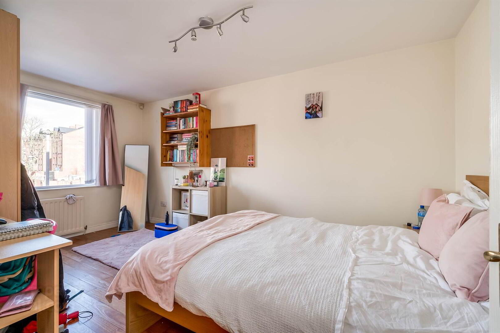 Apt 18, Fitzwilliam Square 7 of 8