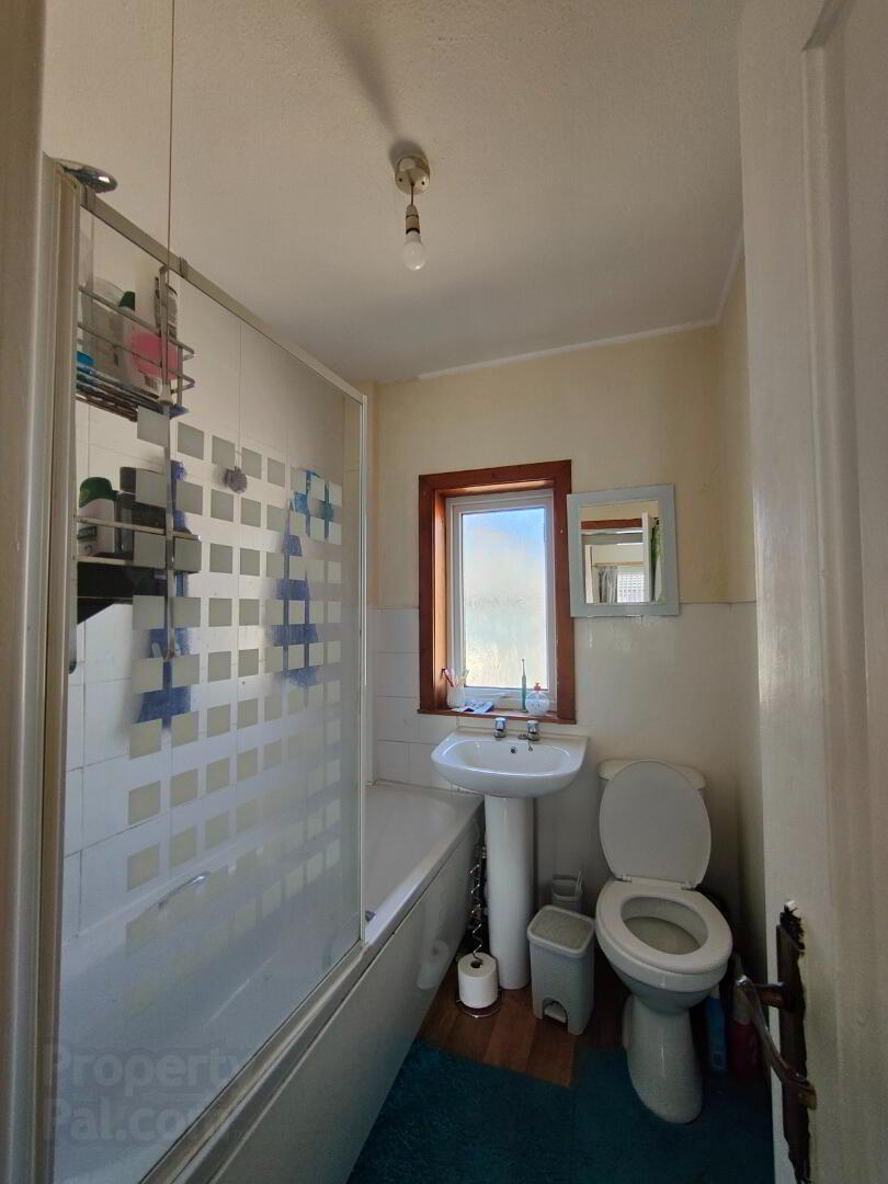 266 Beersbridge Road 11 of 15