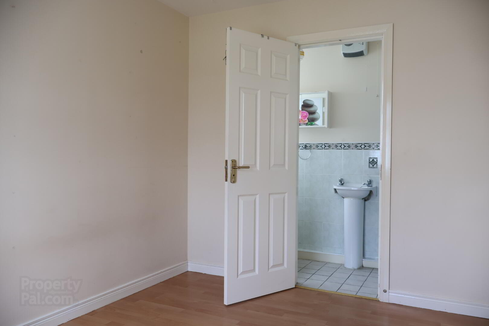 76 Whitehill Park 6 of 10