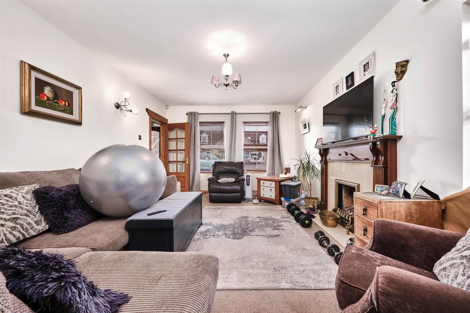 1 Burnside Mews 7 of 22