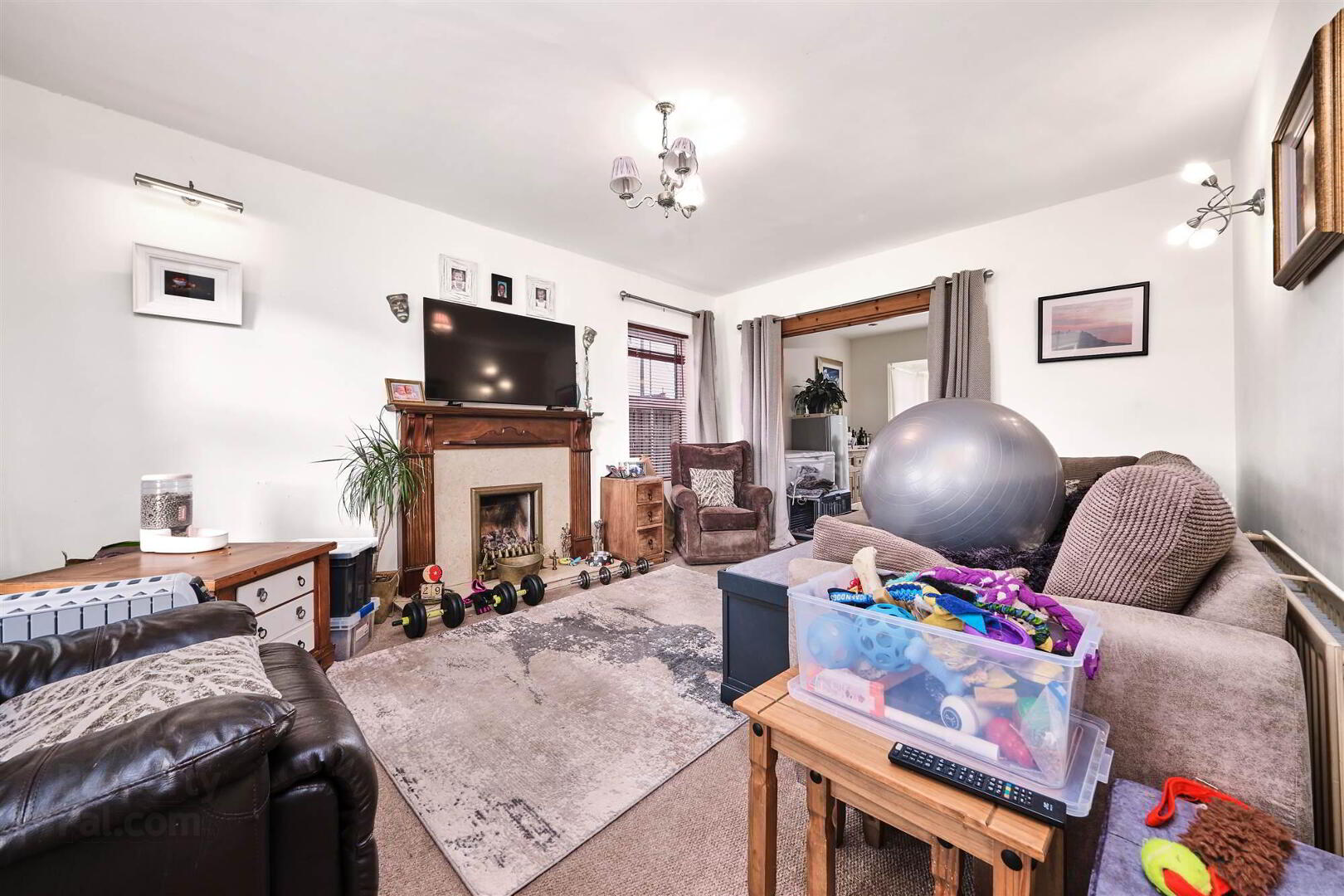 1 Burnside Mews 6 of 22