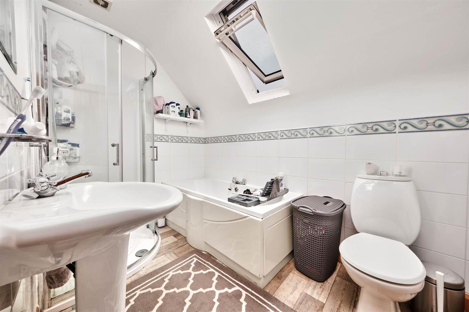 1 Burnside Mews 18 of 22