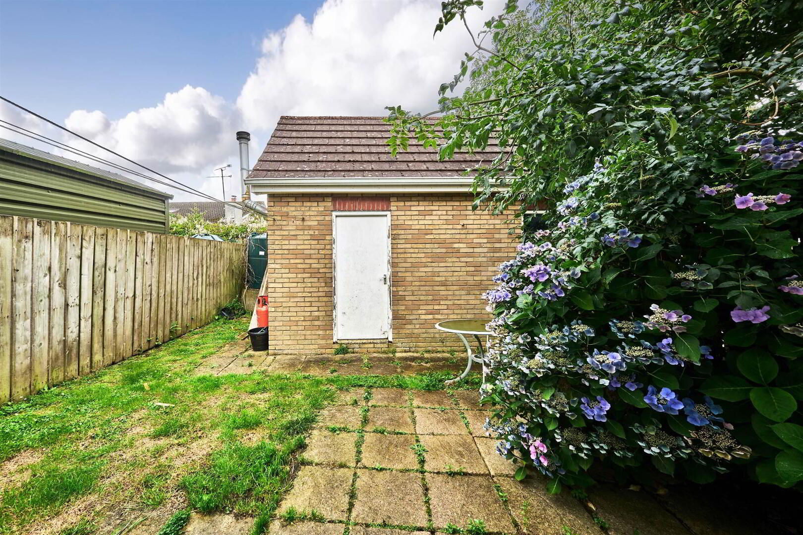 1 Burnside Mews 19 of 22