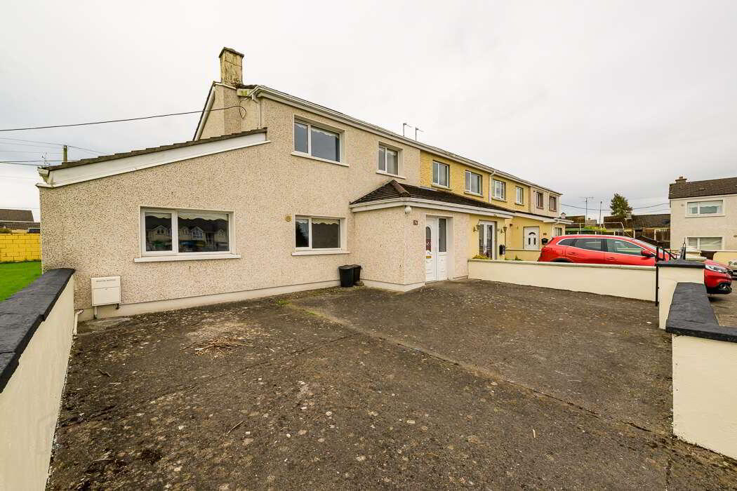 96 Clusker Park 4 of 18